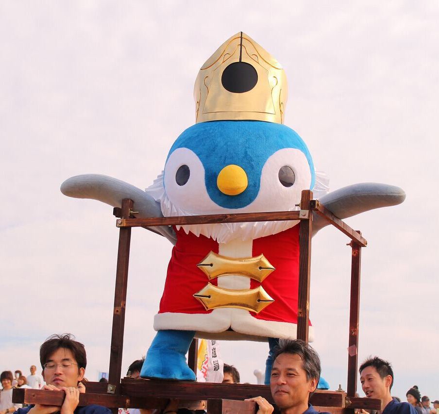 Mascot Pentotto “Vị thần của biển cả”